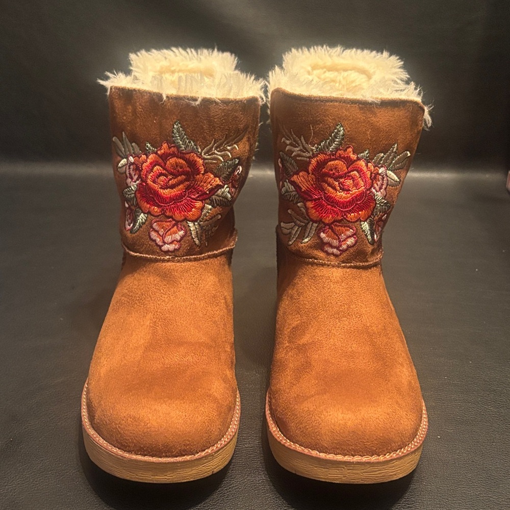 Rock & Candy Tan Suede Embroidered Boots